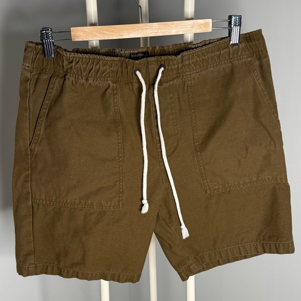 Men's Olive Athletic Drawstring Shorts